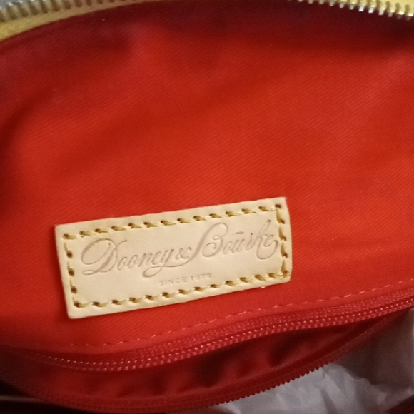 Yellow Patent Leather Handbag Dooney & Bourke - Picture 2 of 8